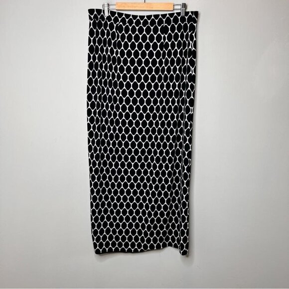 Lane Bryant Womens Size 14/16 Black White Stretch Maxi Skirt Front Slit Pull On - Picture 2 of 7